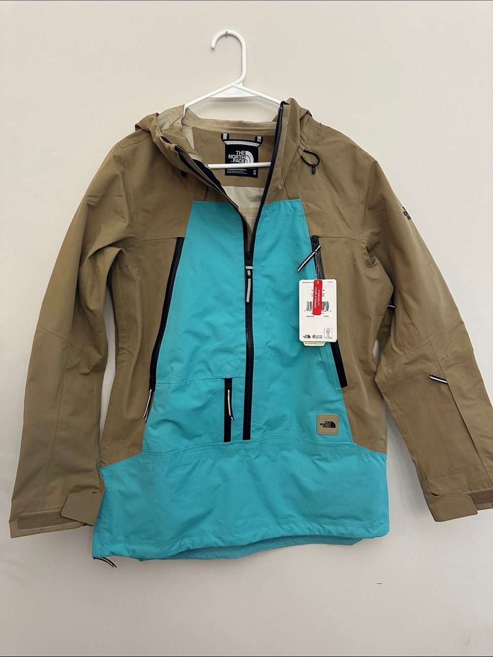 The North Face Anorak Teal Front with Tan Sleeve Hooded Pullover